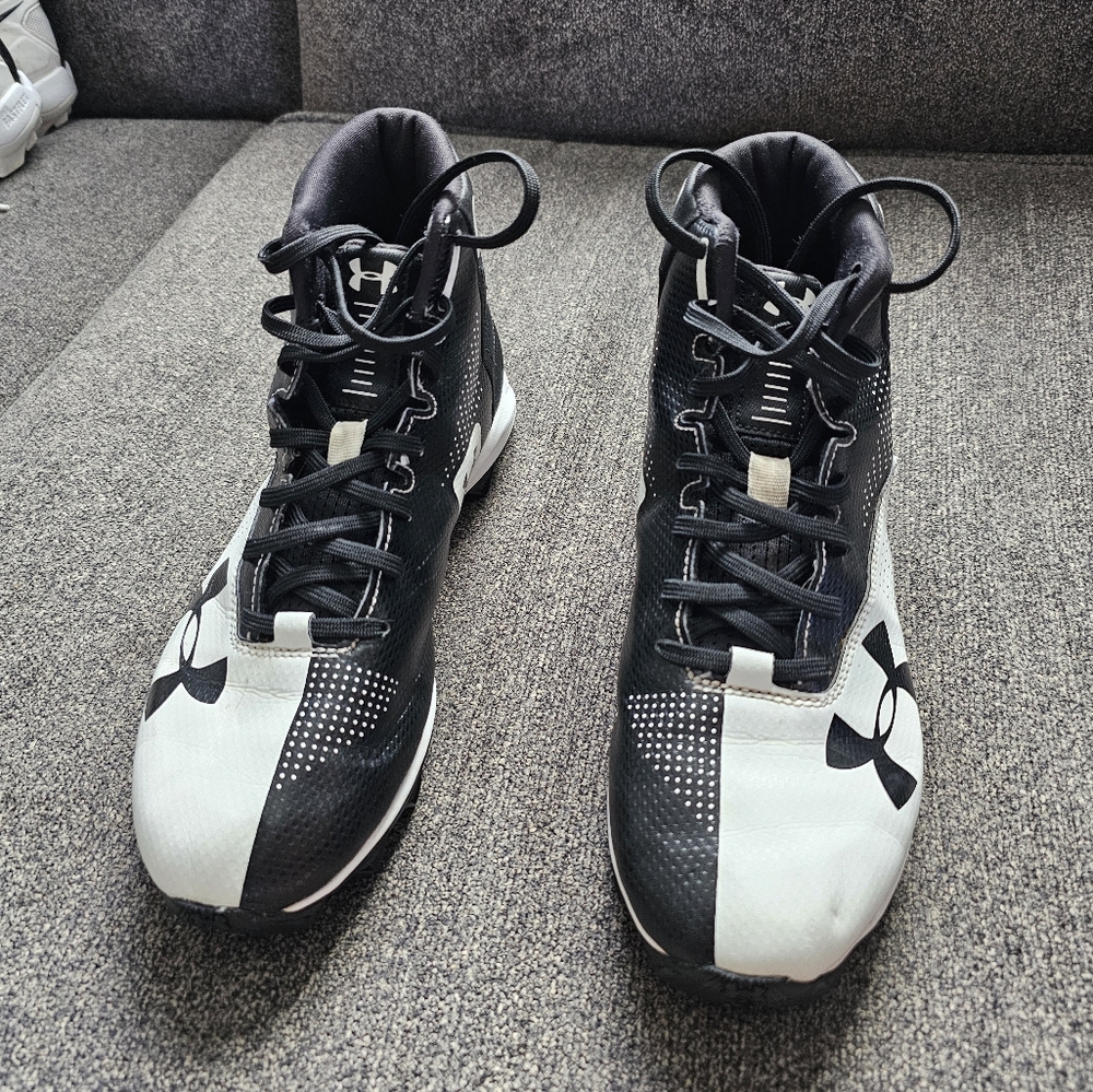 Underarmor cleats